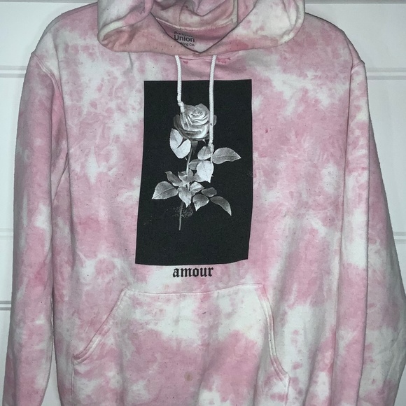 Amour TieDye - Picture 1 of 2